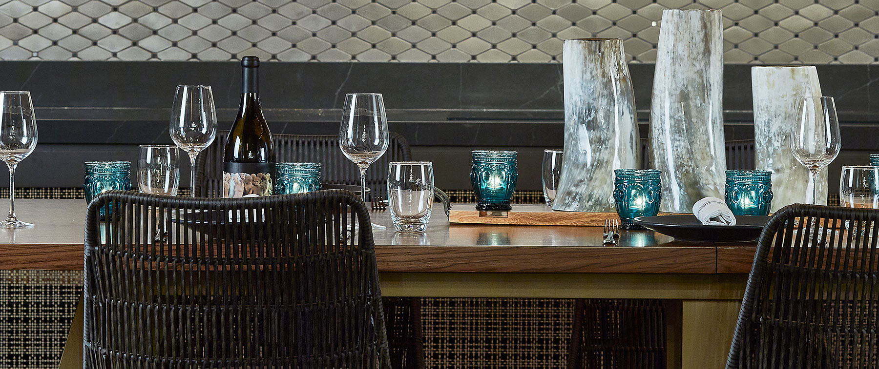 Set in downtown Nashville near popular sports and entertainment centers, Little Fib offers an ideal location for your next function for six to fourteen guests.